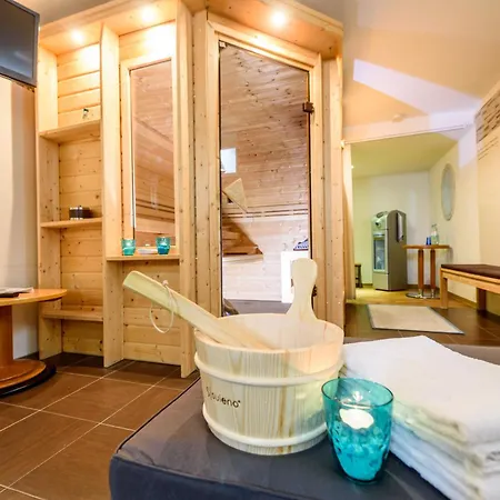 Hotel Residenz 3*